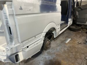 Кузовной ремонт Mercedes-Benz Sprinter в Минске